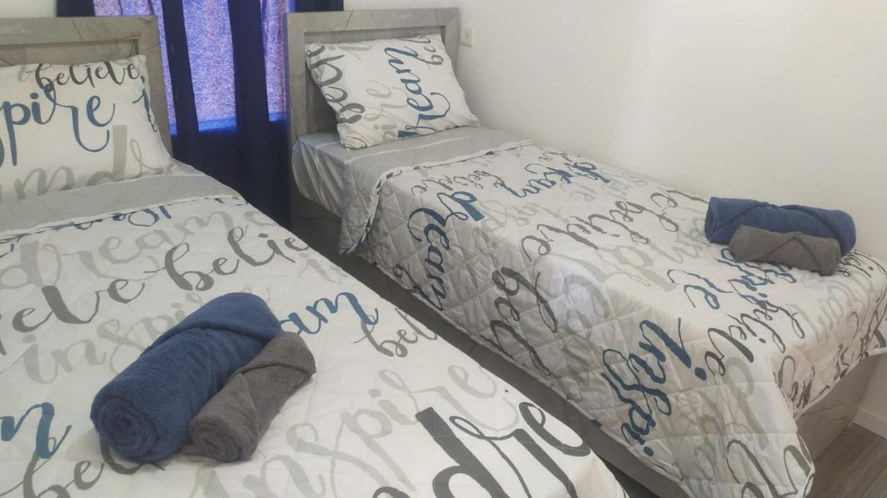 Appartement אצל דוד בכפר à Kfar Gidon Extérieur photo